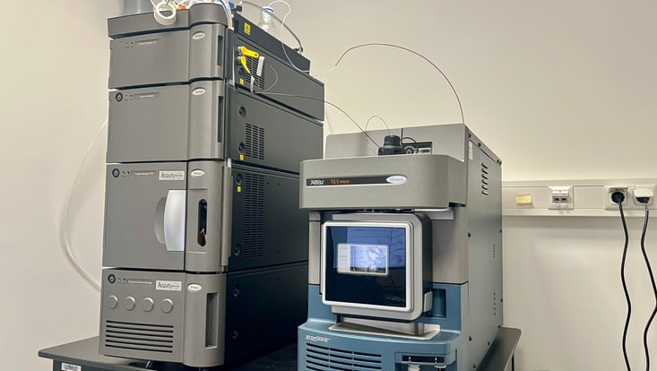 img-3819-733x414 LC-ESI-Tandem-Quadrupol-Massenspektrometer