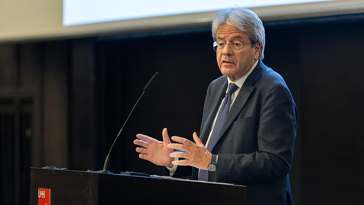 The former Italian prime minister, Paolo Gentiloni, during his speech
