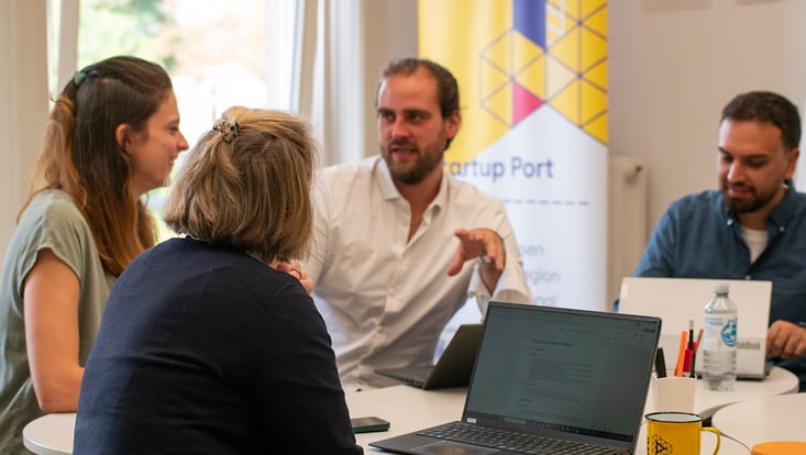 Foto von Teilnehmenden eines Startup Port-Events