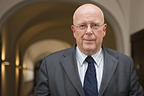 Prof. Dr. Dieter Lenzen