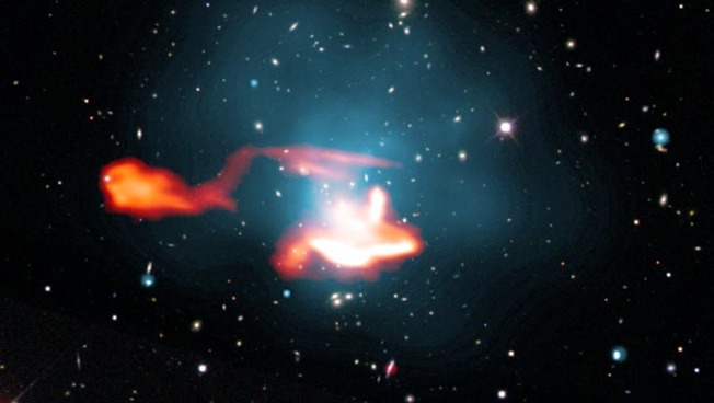 Image of galaxy cluster Abell 1033 using the LOFAR telescope