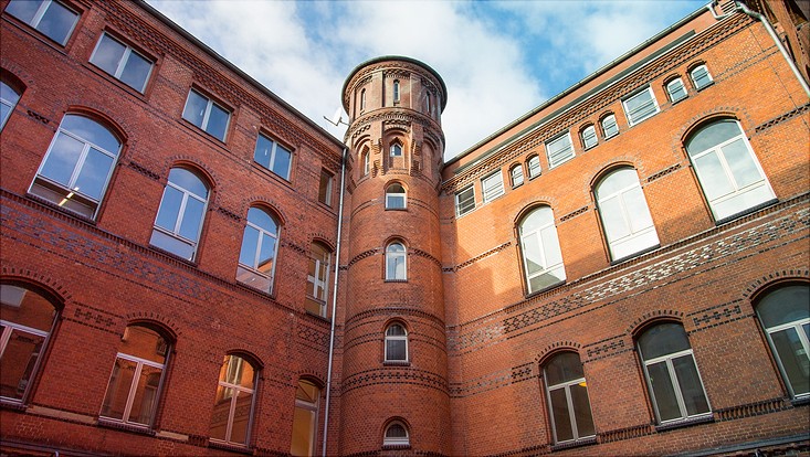 Die Universität Hamburg bezieht Gebäude am Gorch-Fock-Wall