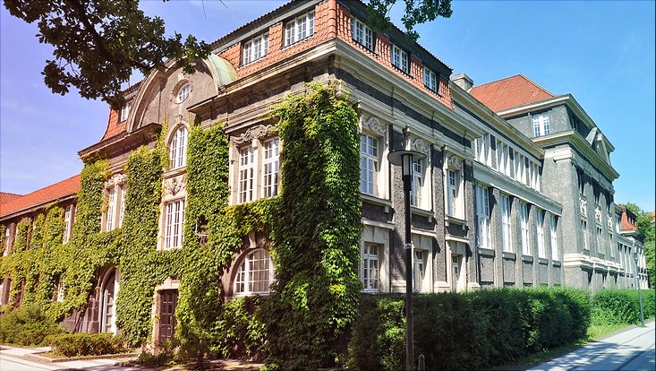 Hauptgebäude der Universität Hamburg