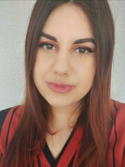 Hanife Kamen