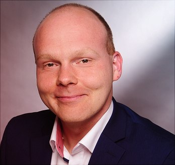 tobias-siebenlist-348x329 Tobias Siebenlist