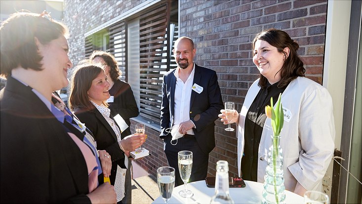 Dr. Friederike Hendriks im Gespräch mit Julia Panzer und Yvonne Kaden