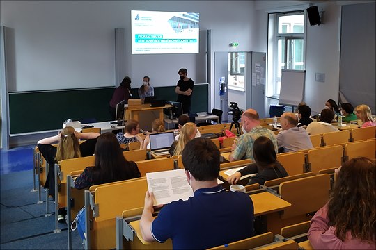 Der Hörsaal am Präsenztag des MHEs 2022.