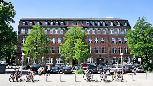 Gebäudeaufnahme vom Pferdestall