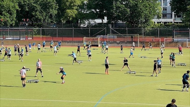 Bilder von der DHM Roundnet und Tischtennis 2024 im Sporpark Rothenbaum