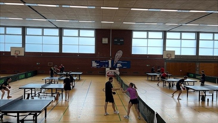 Bilder von der DHM Roundnet und Tischtennis 2024 im Sporpark Rothenbaum