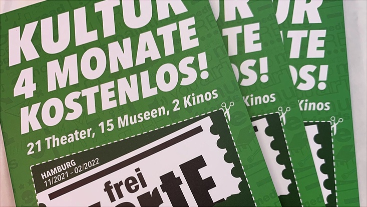 eine Nahaufnahme von den Kulturfreikarten für das Wintersemester 21/22