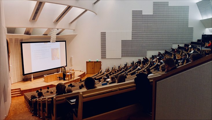 Studierende in einem Hörsaal