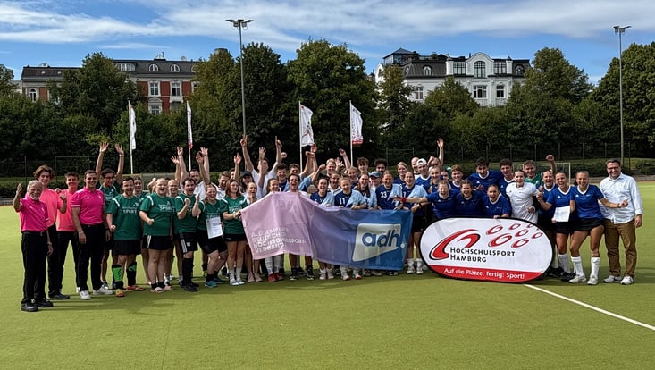 Alle Teams der DHM Hockey aus dem Kuntrasen Rothenbaum