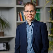 Grischa Perino Portrait Panelist