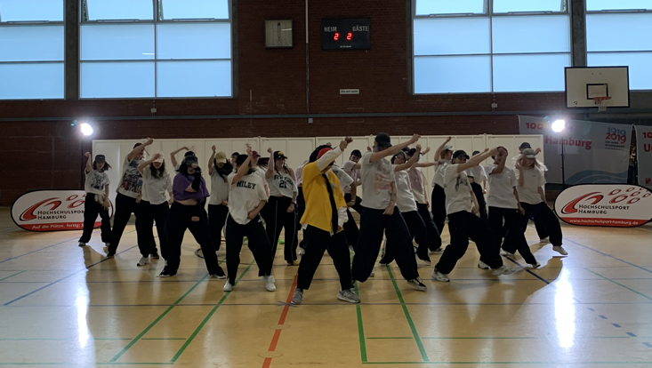 Tanzkurs des Hochschulsports Auftritt