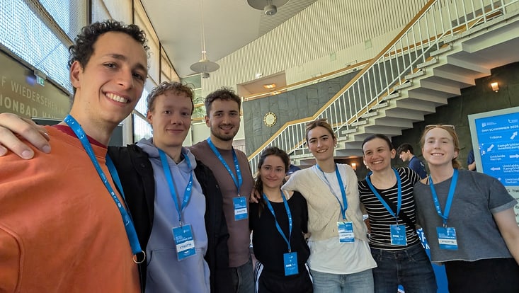 Das Team der Wettkampfgemeinschaft Hamburg bie der DHM Schwimmen