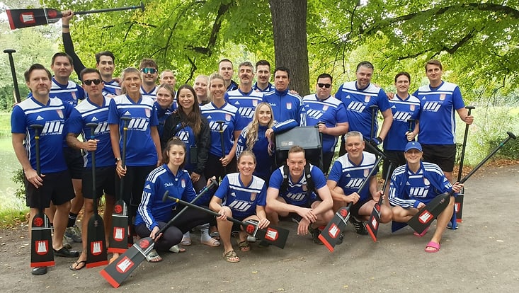 Teamfoto der Kiezbarkasse in Leipzig