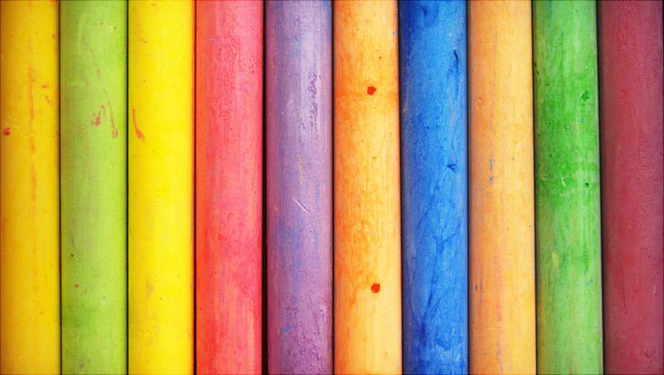 Coloured pins