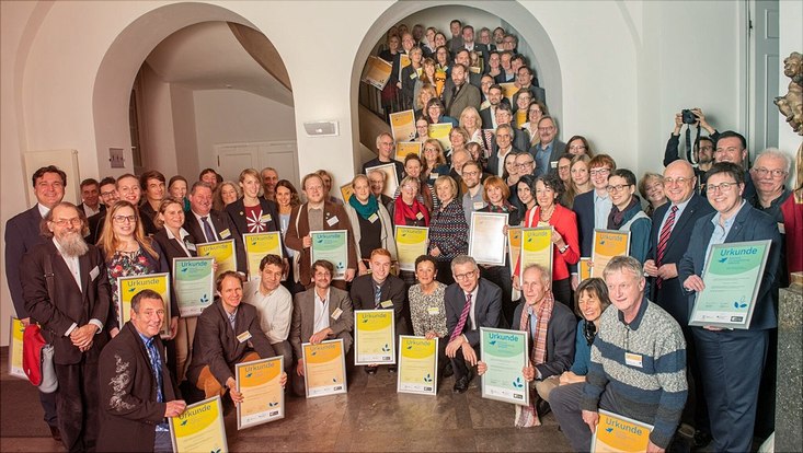 Gruppenbild der ausgezeichneten Initiativen