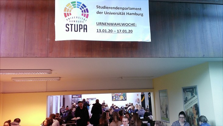 Foto von einem Plakat in der Mensa Studierendenhaus